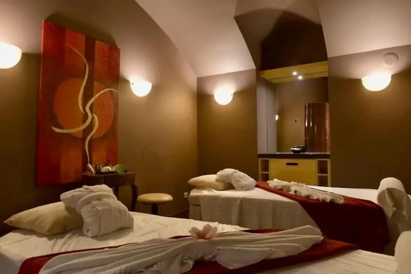 Le Palais Art Hotel Praga 5*,