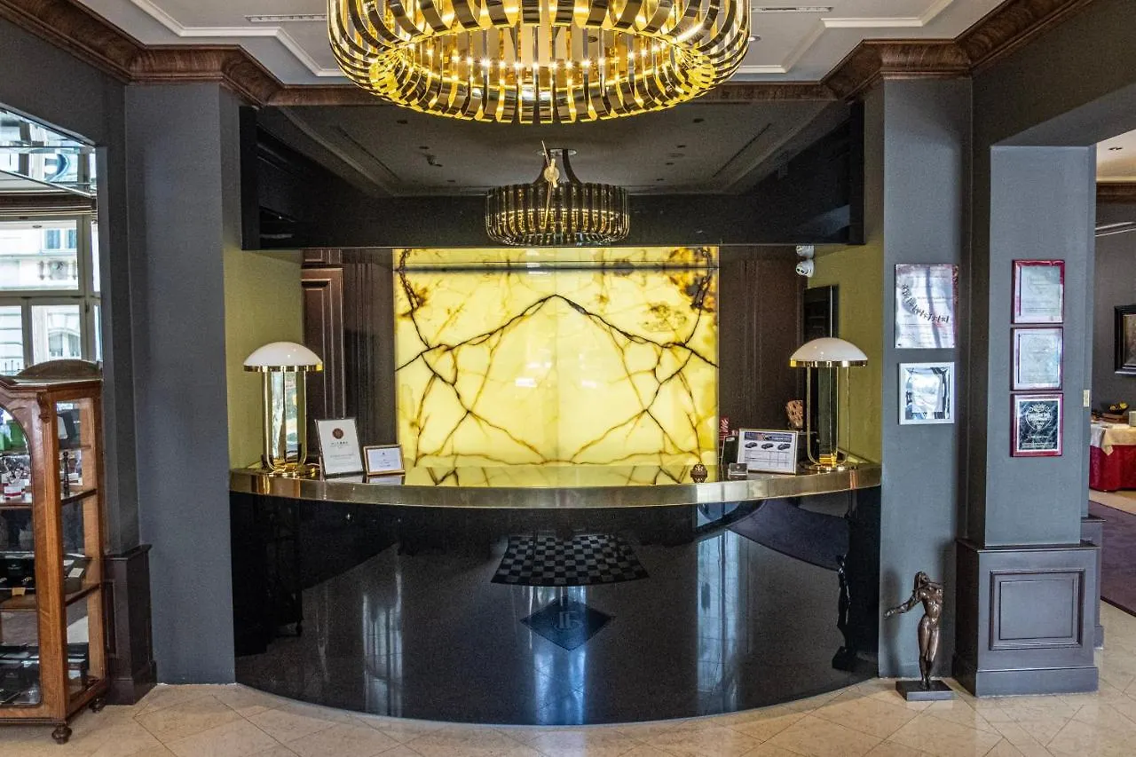 Le Palais Art Hotel Praga República Checa